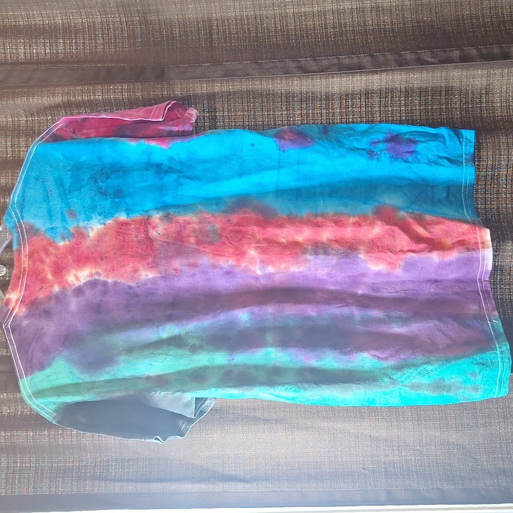 Hand Creafted Multicolor Tie-Dye T-Shirt - Picture 5 of 5